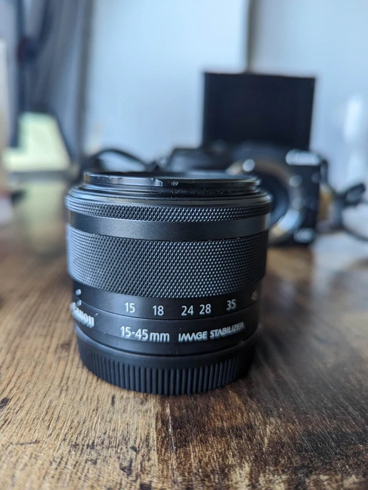 Canon EOS M3, photo 3 of 5