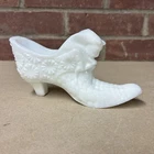 Vintage Fenton Milk glass Cat In Shoe