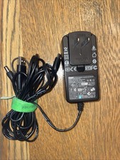 Sunny Switching Adapter Model SYS1357-2412 12V 2.0A