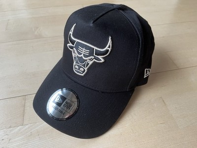 NEW ERA Chicago Bulls Adjustable Snapback Cap (Neu)