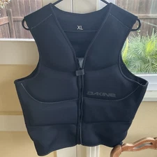 Dakine Men’s Size XL Impact Surface Vest, Black, New