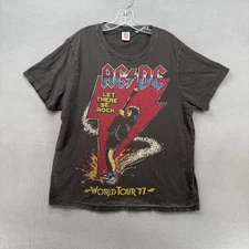 Junk Food T-Shirt Mens XL Black AC/DC Let There Be Rock World Tour 77 Graphic