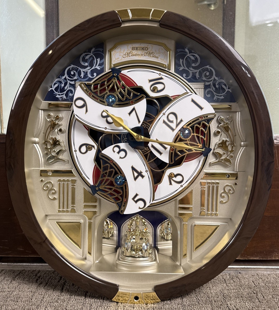 Seiko Melodie's In Motion QXM390BRH Musical Clock 36 Songs And