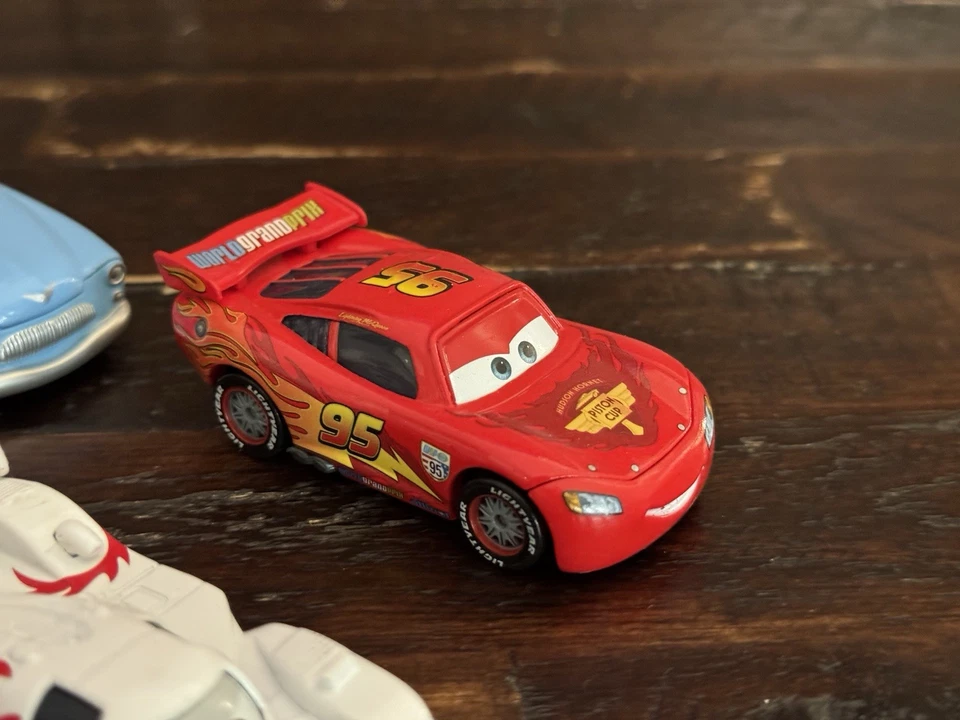 Disney Pixar Cars Lot of 7 Loose Toy Cars 1.55 * Read Description - Image 2 of 4