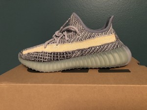 yeezy size 5 mens to womens