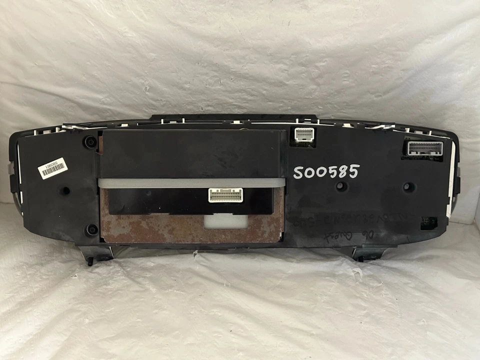 Cuadro de instrumentos velocímetro panel indicadores 06 Nissan Quest 108.273 millas Foto 2 de 3