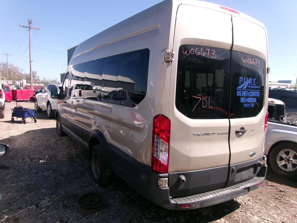 Used Rear Right Door Assembly Rear Side fits: 2017 Ford Transit 350 sliding high Foto 3 de 4