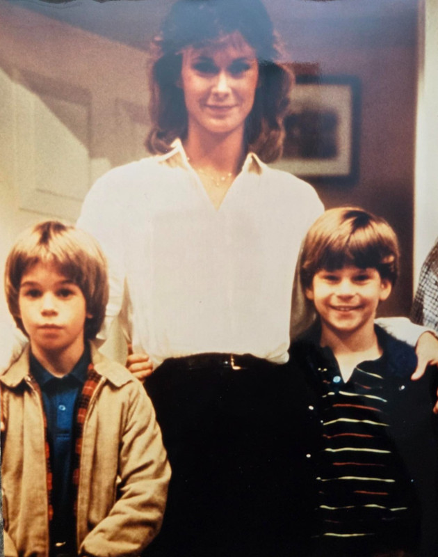 Vintage 8x10 Color Photo Kate Jackson Greg Morton Paul Stout Scarecrow Mrs King