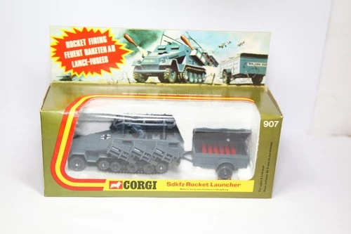 Corgi 907 German Semi-Track Hanomog Sdkfz 251/1 Rocket Launcher In Original Box