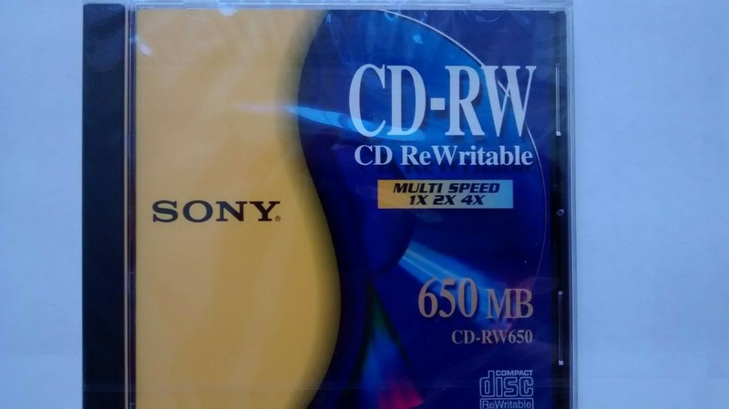 NEW - Lot of 5 Sony CD-RW650. Multi Speed, 1X, 2X, 4X - 650MB. Rewriteable
