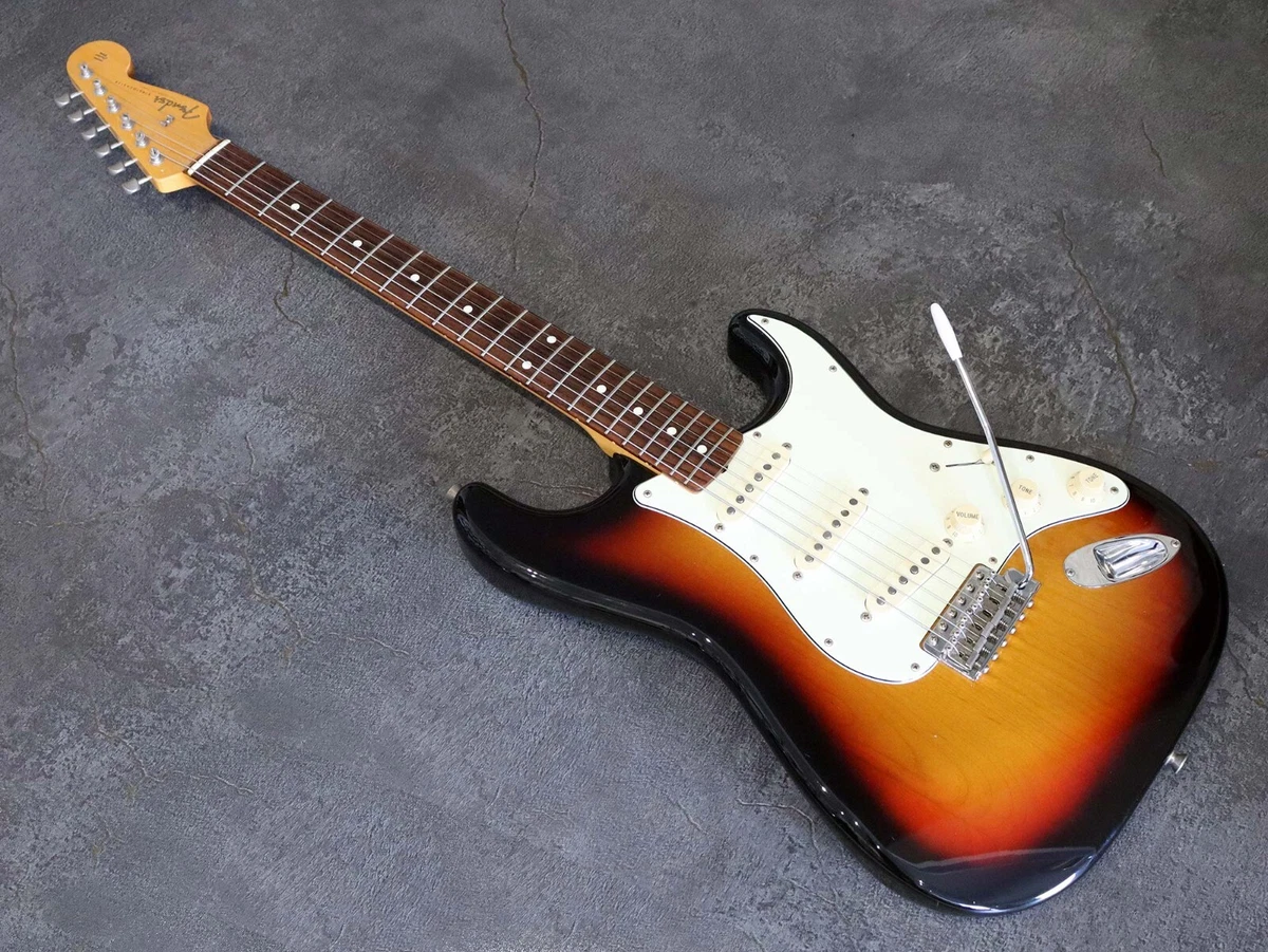 Fender Japan Stratocaster ST62-TX 3TS Electric Guitar 2010-2012 Made in Japan