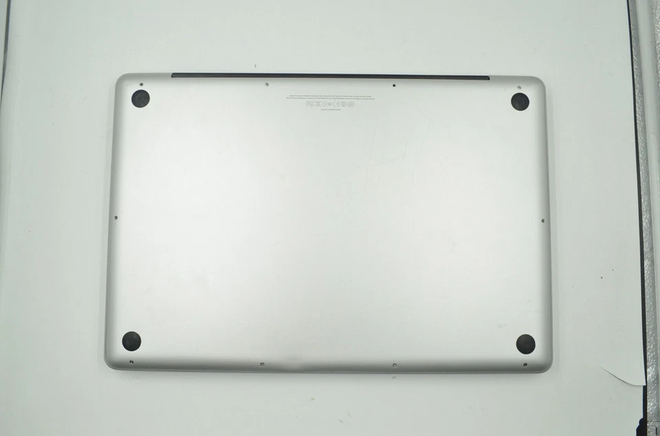 APPLE MACBOOK PRO 17 PRE-RETINA ACTUALIZADO CORE i7 8GB RAM 1TB HÍBRIDO SSD GARANTÍA Foto 4 de 4