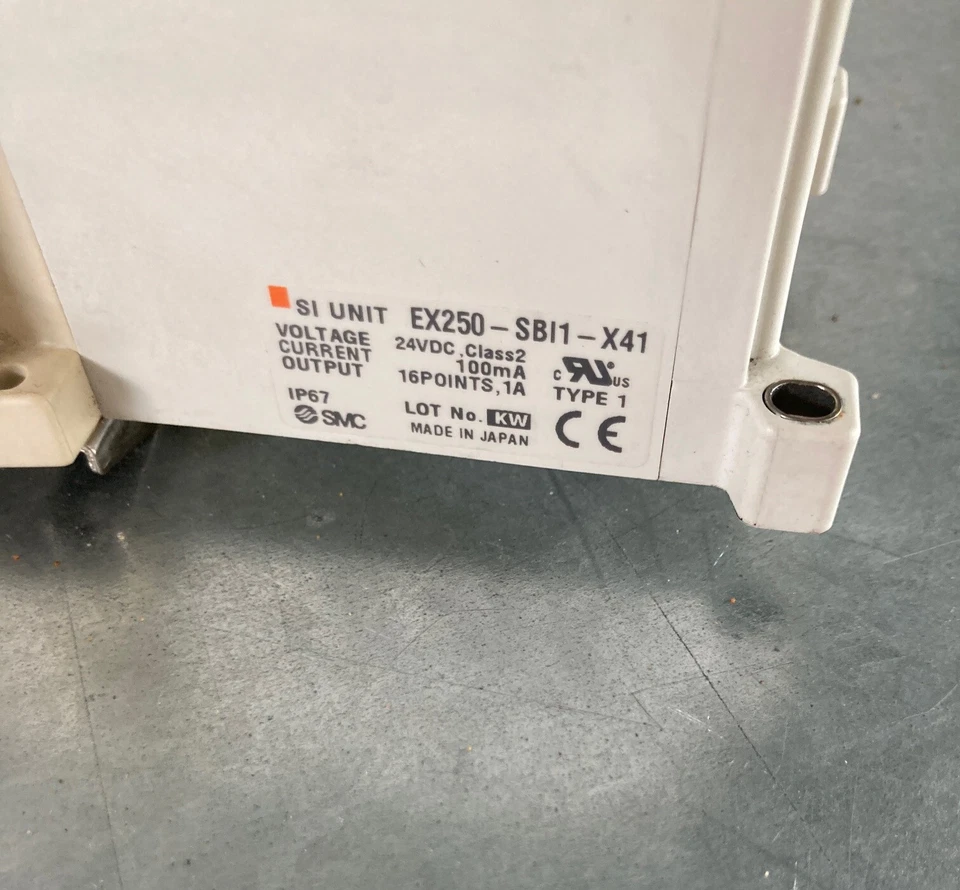 SMC SI UNIT EX250-SBI1-X41 + 6x SV1100-5FU Ventilinsel Pneumatikventil - Bild 4 von 4