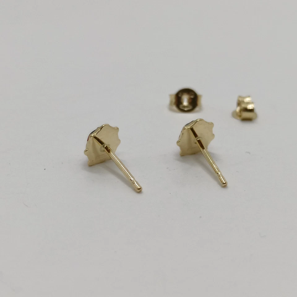 ORECCHINI A BOTTONE COCCINELLA SMALTATA IN ORO GIALLO 18KT 1,1 GRAMMI (7433) - Immagine 3 di 4