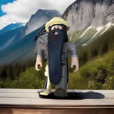 Nice❤️Roblox 3" Action Figure, Jailbreak Museum Heist: Unkemp Collector