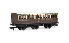 Hornby R40306 GWR 6WC 3rd CL. 2523