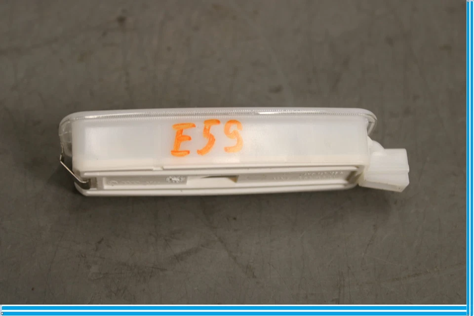 11-18 Audi A8 Front Right Sunvisor Sun Visor Interior Light Vanity Lamp Oem - Image 4 of 4