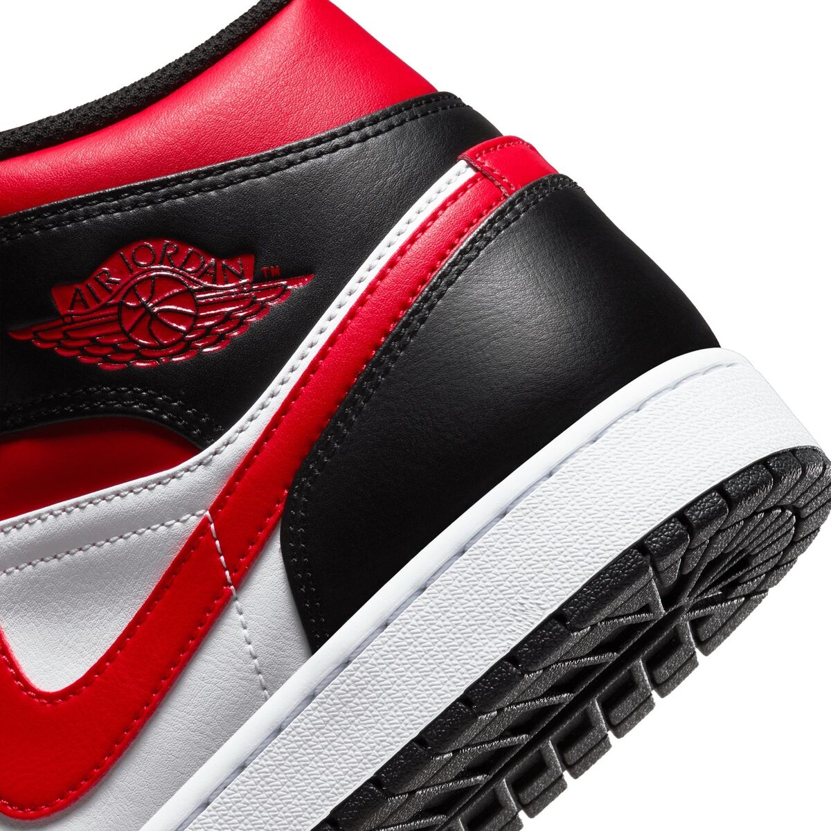 Air Jordan 1 Mid “BRED Toe” Basketball Shoe 554724-079 US Air Jordan 1 Mid “BRED Toe” Basketball Shoe 554724-079 US