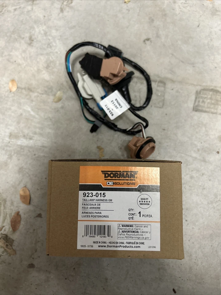 Dorman 3 Socket Taillight Taillamp Wiring Harness for Chevy Express Savana Van - Image 2 of 2