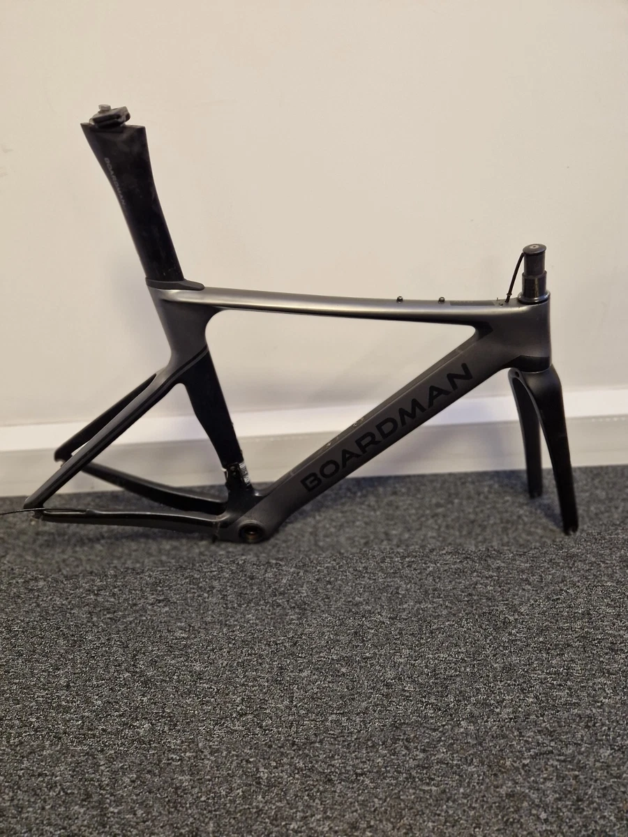 Boardman ATT 9.0 Carbon Frameset. Medium 55cm Rim Brake Skewer