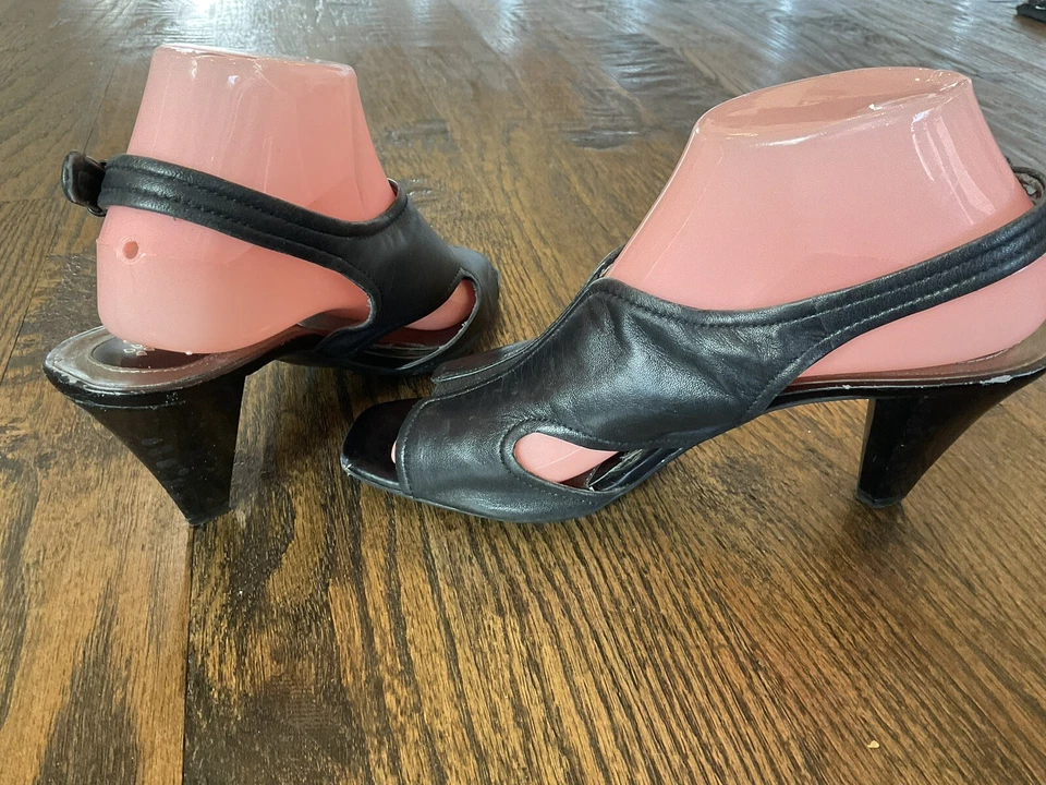 Naturalizer N5 Comfort Wowza Tacones de Cuero Negro Eslinga Trasera Para Mujer EE. UU. Talla 8 W Foto 2 de 4