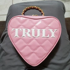 Truly Beauty Pink Quilted Heart Purse Bag With Gold Chain Handbag Carry 8"×9"×3"
