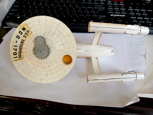 Star Trek 1976 Dinky NCC-1701 USS Enterprise Vintage Diecast for restoration