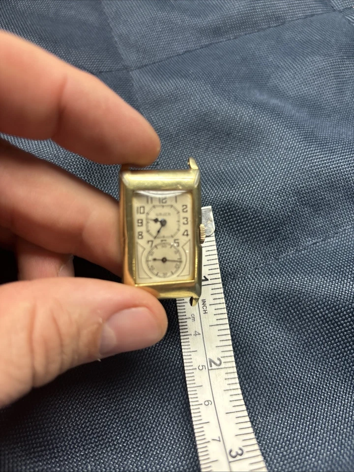 复古医生手表,Alpina-Gruen Techni-Quadron 1920 年代,30 年代 14k 金色填充 — 第 3/4 张图片