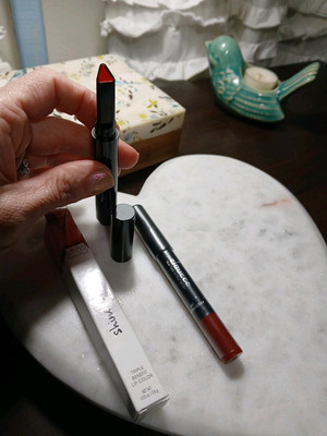 DOUCCE Relentless Matte Lip Crayon in Winterberry Full Sz Sealed + Laura Geller