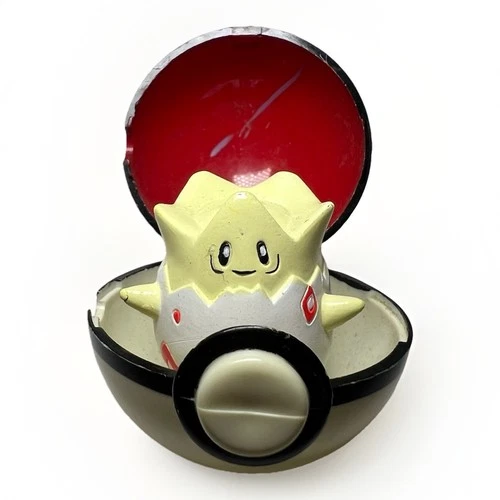 Vintage Pokemon Togepi Catch & Release Pokeball Keychain 1999 Basic Fun No Chain