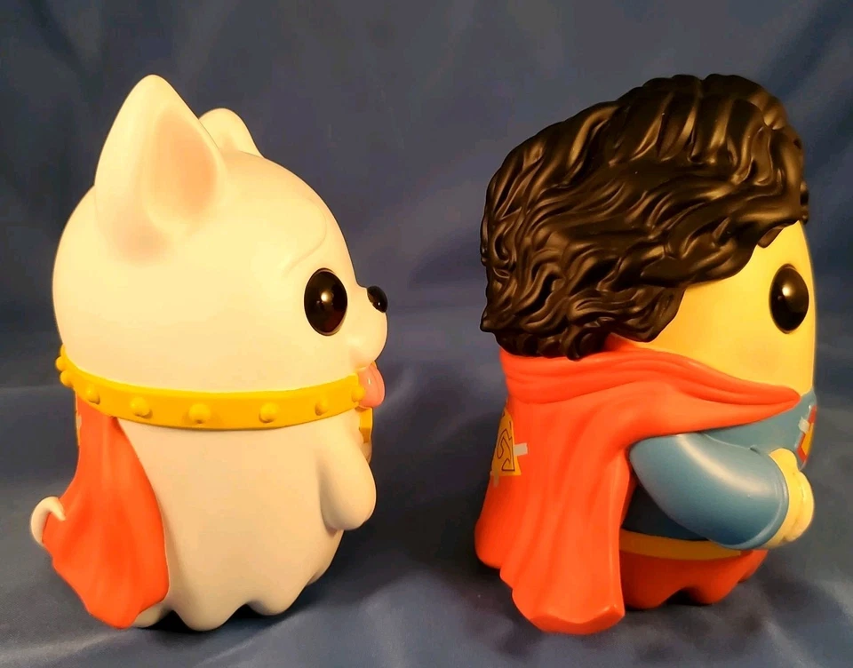 Juego de figuras de vinilo exclusivo LE Tiny Ghost Superman & Crypto Soul Mates SDCC 24/25 Foto 3 de 4