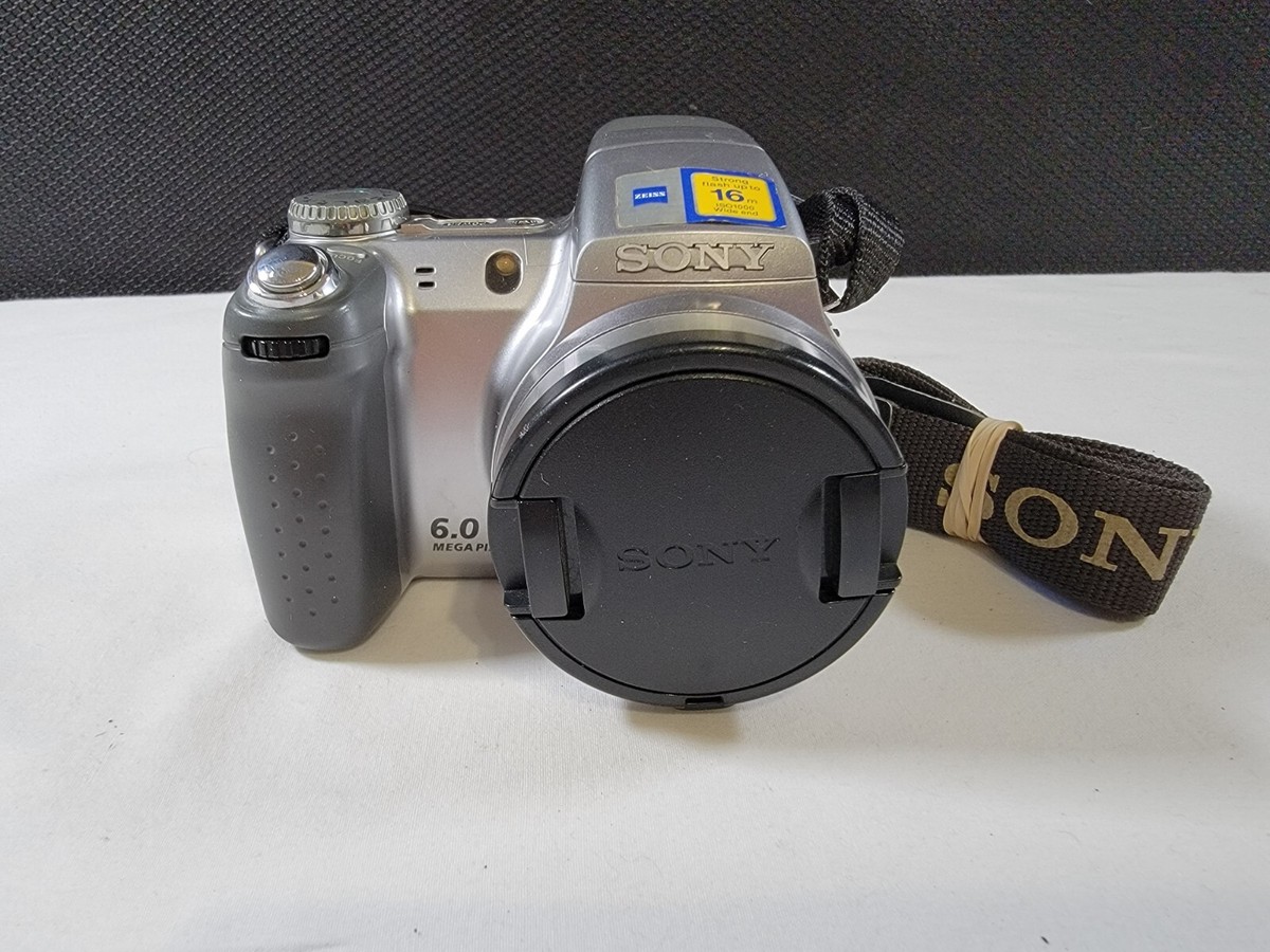 Sony Cyber-shot DSC-H2 6MP Digital Camera with 12x Optical Zoom