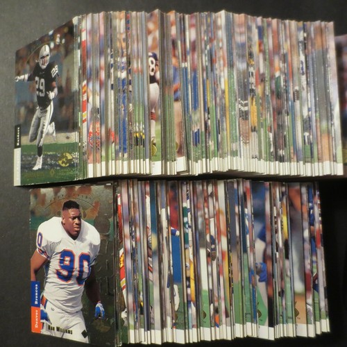 Victor Bailey [Foil] #12 1993 SP card