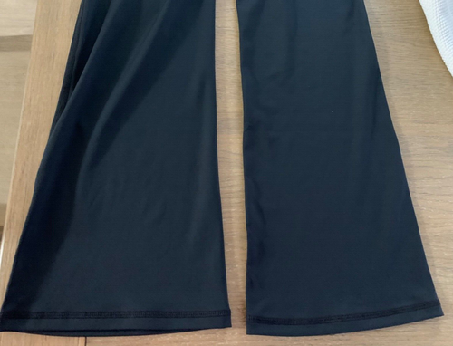 Leggings svasati Lilly Pulitzer Carpe Vita taglia L onice nero studio elasticizzato nuovi con etichette - Foto 10 di 10