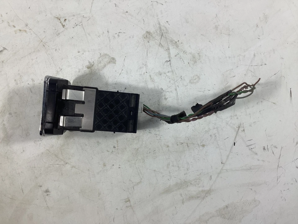 2008-2014 Mercedes S63 AMG S550 Electronic Parking Button Switch 2215401445 OEM. - Image 2 of 4