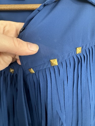 Camicia western denim 24/7 taglia 12W blu royal frange borchie blusa lunga usata in ottime condizioni - Foto 7 di 16