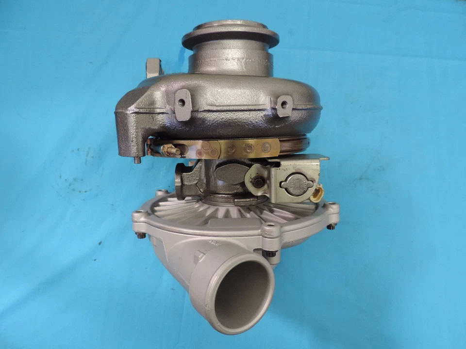 Ford Powerstroke Super Duty F-350 6.0L 2004-2007 Genuine Garrett Turbo GT3782VA  - Image 4 of 4