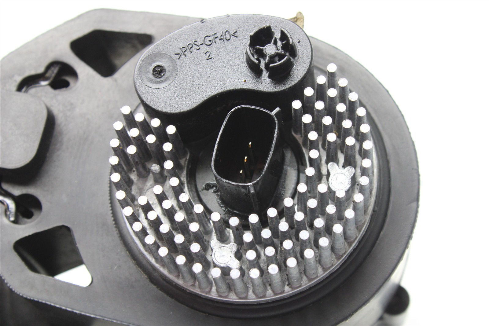 McLaren Artura 2025 Auxiliary water pump