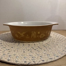 Vintage Pyrex 1.5 Quart Casserole Dish 1962-1971 Early American Pattern