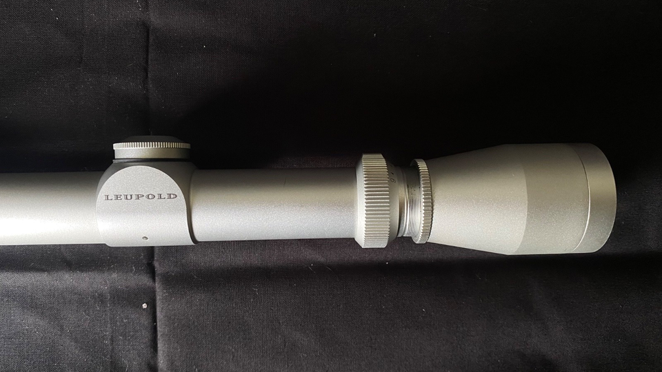 Leupold VX 2 vx II 3 9x40mm Rifle Scope Duplex Reticle Silver EBay leupold-vx-2-vx-ii-3-9x40mm-rifle-scope-duplex-reticle-silver-ebay