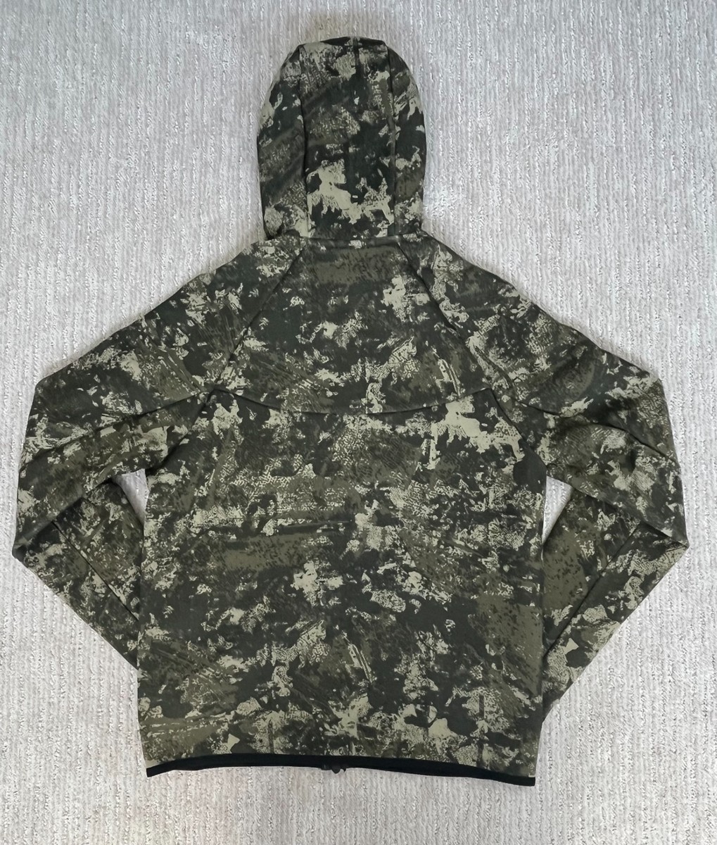 Sz Small Men - Nike Sportswear Tech Fleece Green Camo Full-Zip