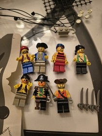 LEGO Pirates: Red Beard Runner (6290) 100% Complete W/ Instructions