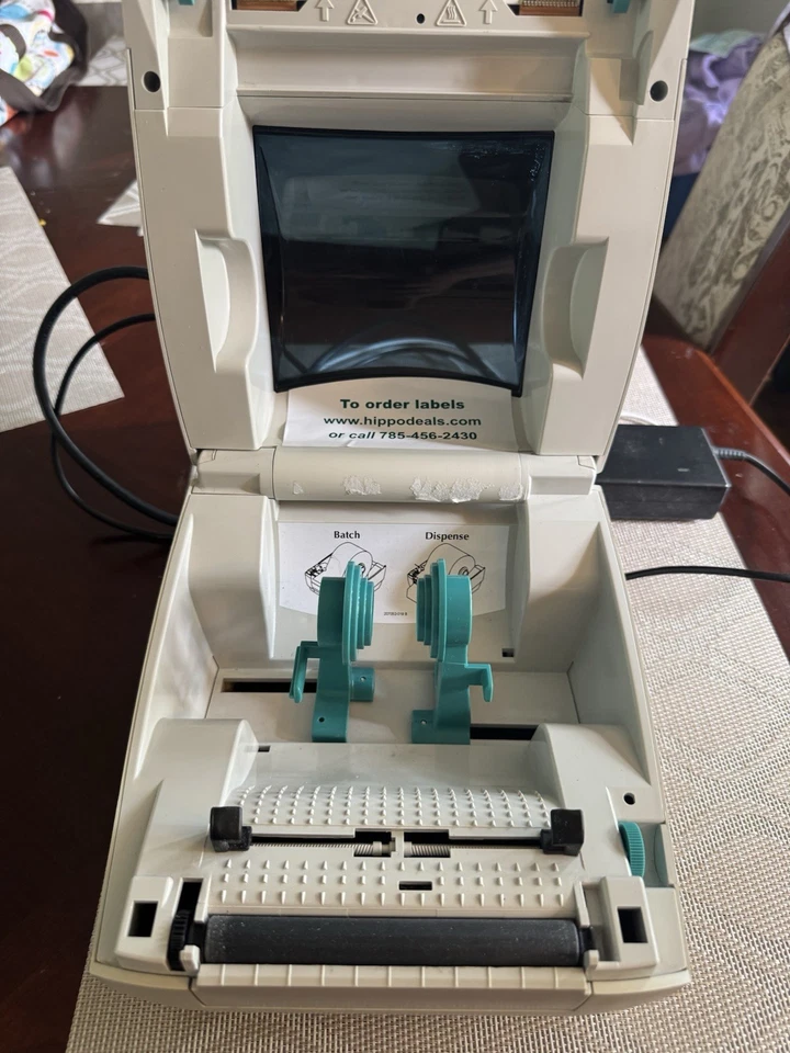 Zebra LP2844 UPS Direct Thermal Shipping Label Printer USB Serial Parallel - Image 2 of 4