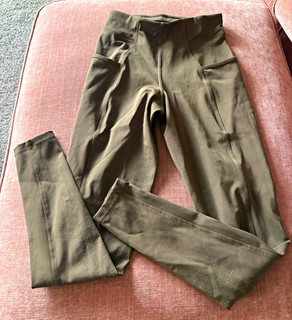 LeMieux Children’s Jodhpurs 13 14 Years Olive Green Silicone Grip