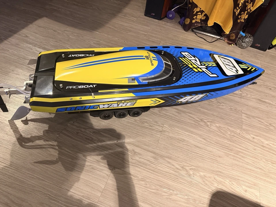 Pro Boat Sonicwake 48 дюймов 8s и совершенно новый прицеп Traxxas - Изображение 4 из 4