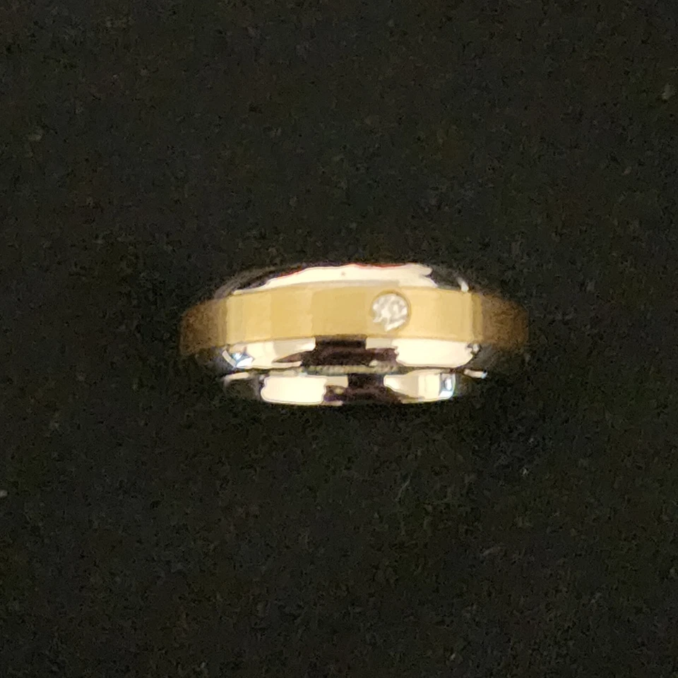 10kt Gold-SS Men's Diamond Solitaire Ring Gold Band W/ Stainless Steel OuterEdge - Image 2 of 4