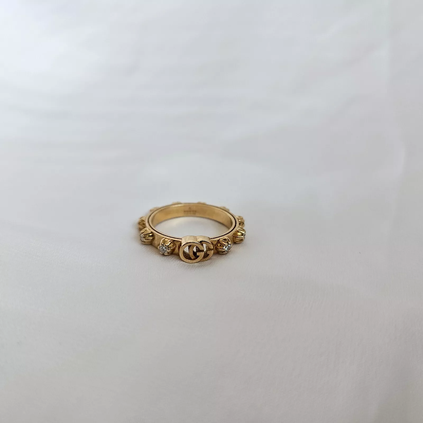 Bague de course Gucci or jaune diamant GG, bijoux, 15