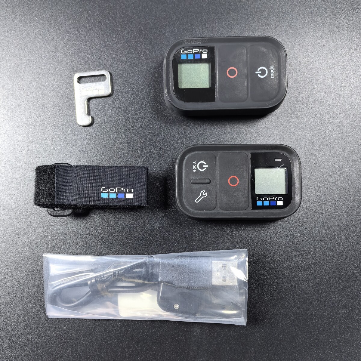 Télécommande Adaptom Pour GoPro Hero 12/11/10/9/8 - Contrôle Sans Fil Étanche Jusqu'à 1m