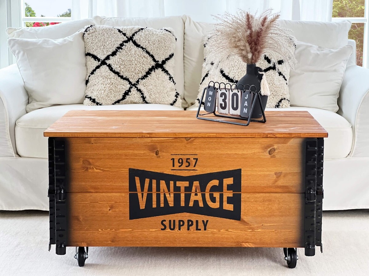 Table Basse Coffre Uncle Joe's En Bois Massif Blanc Style Shabby Chic – Rangement Intégré, Roulettes Et Plateau Pliable