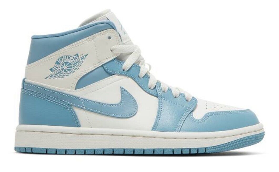 Size 9.5 - Air Jordan 1 Mid University Blue W for sale Size 9.5 - Air Jordan 1 Mid University Blue W for sale